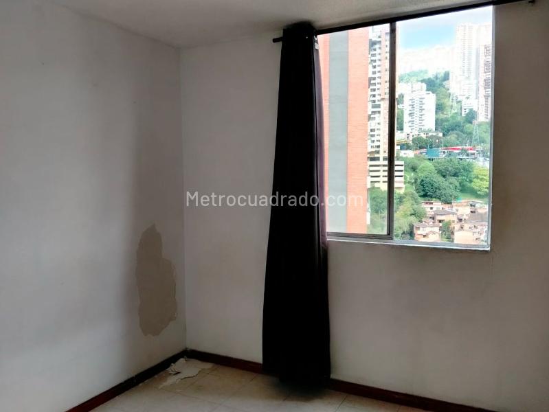 Apartamento de 2 Alcobas en El Poblado con Balcón y Amenities - 9