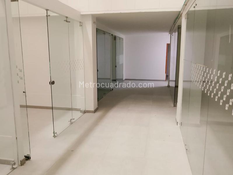 Oficina en Arriendo, EL POBLADO, Medellín - Widok 2