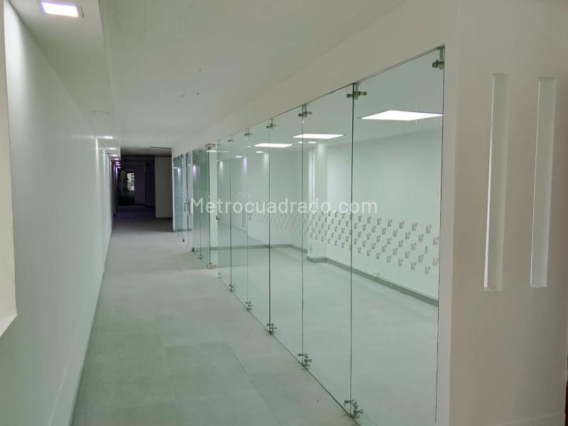 Oficina en Arriendo, EL POBLADO, Medellín - Widok 3