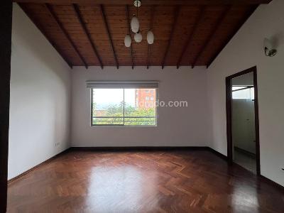 Casa de 3 alcobas en venta en Envigado, Envigado, 211 m² · foto 6 de 16