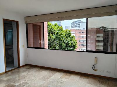 Apartamento de 3 alcobas en venta en El Poblado, Medellín, 123 m² · foto 11 de 19