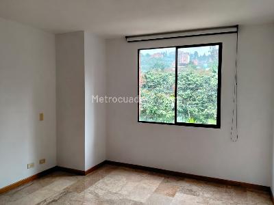 Apartamento de 3 alcobas en venta en El Poblado, Medellín, 123 m² · foto 14 de 19