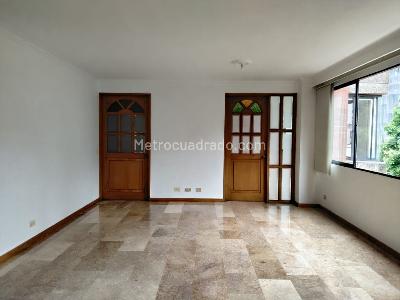 Apartamento de 3 alcobas en venta en El Poblado, Medellín, 123 m² · foto 4 de 19