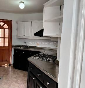 Apartamento de 3 alcobas en venta en El Poblado, Medellín, 123 m² · foto 5 de 19