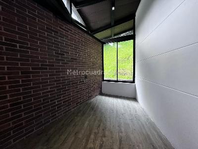 Casa de 3 alcobas en venta en Envigado, Envigado · foto 11 de 19