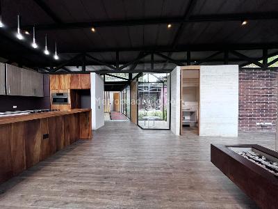 Casa de 3 alcobas en venta en Envigado, Envigado · foto 5 de 19