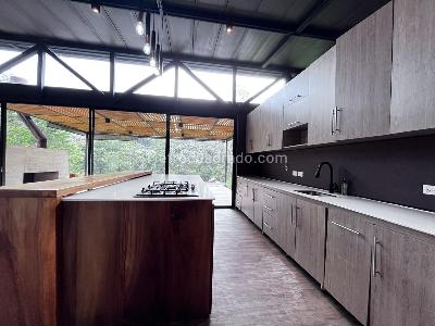 Casa de 3 alcobas en venta en Envigado, Envigado · foto 7 de 19