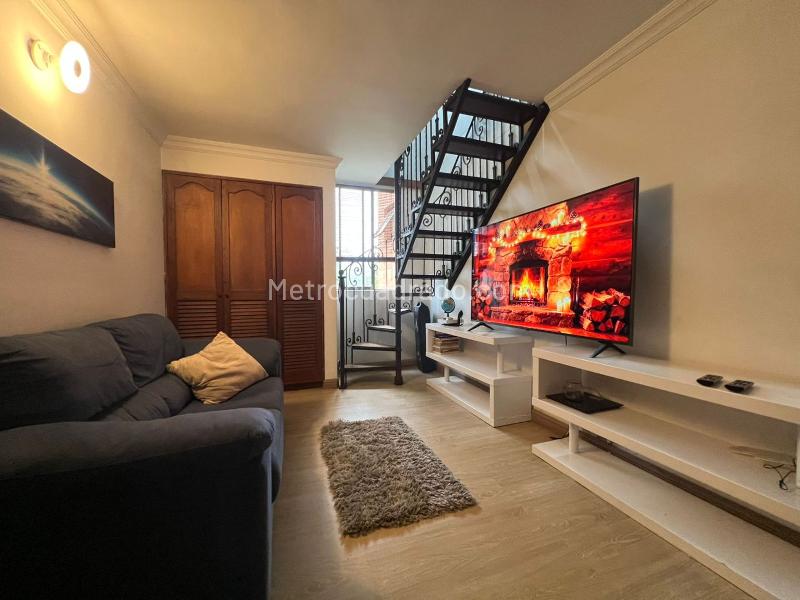 Apartamento de 3 Alcobas en Unidad Cerrada en El Poblado (3 Baños) - 8