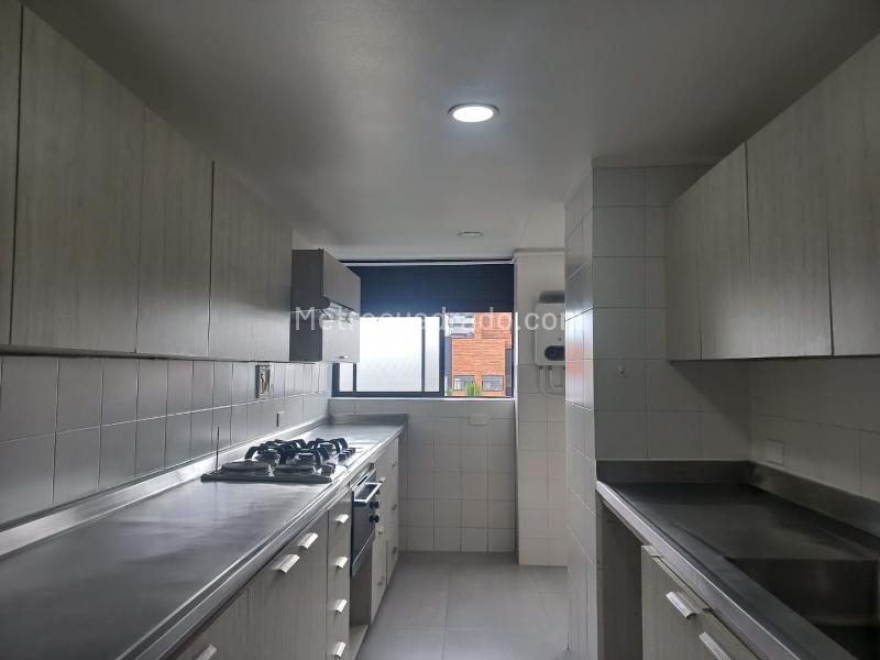 Apartamento de 3 Alcobas en El Poblado con Amenidades - 7
