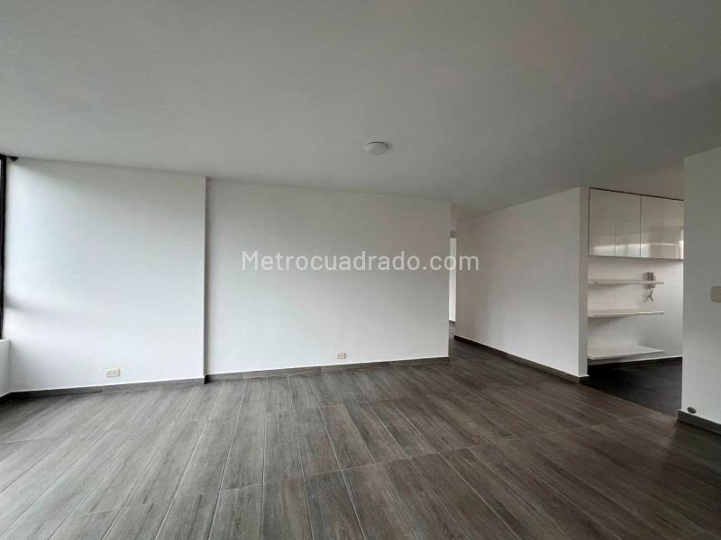 Apartamento en Arriendo, EL POBLADO, Medellín