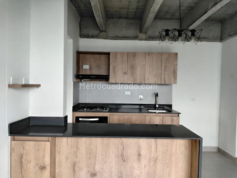 Apartamento Moderno de 2 Alcobas con Gimnasio en El Poblado - 3