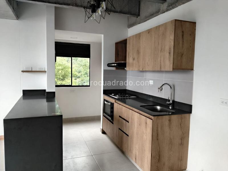 Apartamento Moderno de 2 Alcobas con Gimnasio en El Poblado - 5