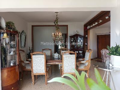Apartamento de 3 alcobas en venta en Santa María De Los Ángeles, Medellín, 177 m² · foto 4 de 18