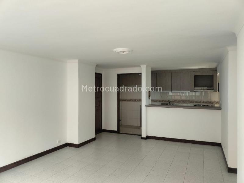 Apartamento en Arriendo, EL POBLADO, Medellín - 3