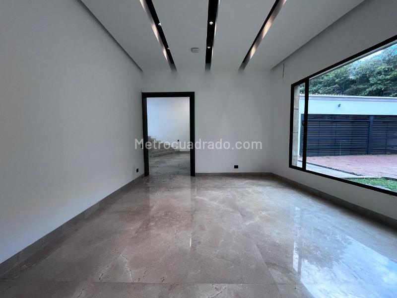 Spacious 4BR House in El Poblado - 8