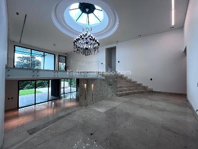 Casa de 4 alcobas en venta en El Poblado, Medellín, 1085 m² · foto 7 de 20