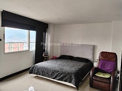 Apartamento de 2 alcobas en venta en El Poblado, Medellín, 120 m² · foto 12 de 18