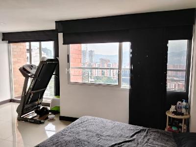 Apartamento de 2 alcobas en venta en El Poblado, Medellín, 120 m² · foto 15 de 18