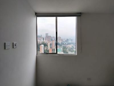 Apartamento en venta en El Poblado, Medellín · foto 13 de 19