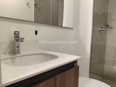 Apartamento en venta en El Poblado, Medellín · foto 18 de 19