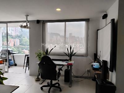 Apartamento en venta en El Poblado, Medellín · foto 4 de 19