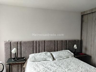 Apartamento en venta en El Poblado, Medellín · foto 9 de 19