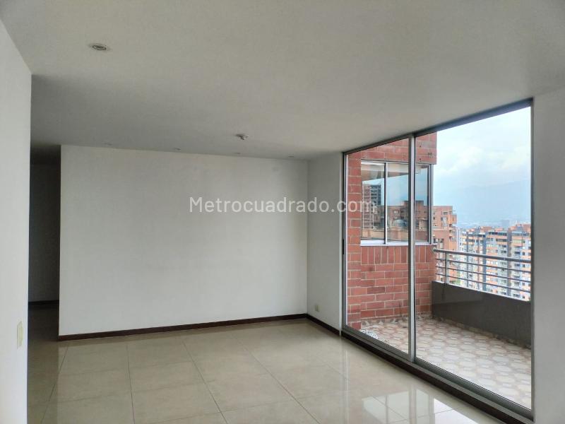 3BR Duplex Apartment with 2 Balconies in El Poblado Gated Community - 4