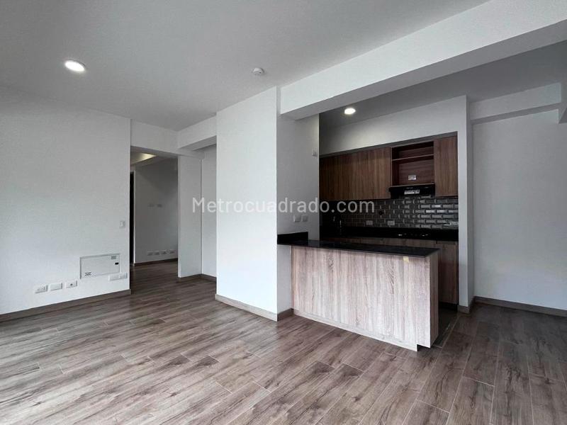 3BR Apartment in EL RETIRO (83 m²) - 3