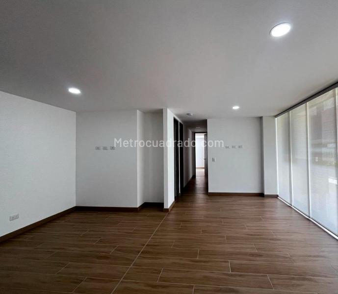 3BR Apartment in EL RETIRO (122 m²) - 2