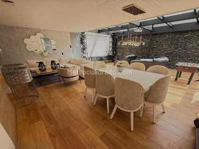 Casa de 4 alcobas en venta en Rionegro, Rionegro, 185 m² · foto 2 de 11
