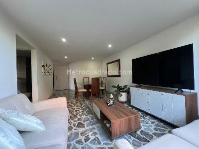 Apartamento de 4 alcobas en venta en El Poblado, Medellín, 90 m² · foto 2 de 15