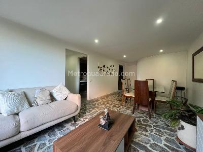 Apartamento de 4 alcobas en venta en El Poblado, Medellín, 90 m² · foto 3 de 15