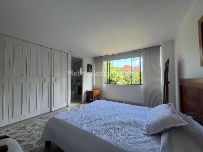 Apartamento de 4 alcobas en venta en El Poblado, Medellín, 90 m² · foto 9 de 15