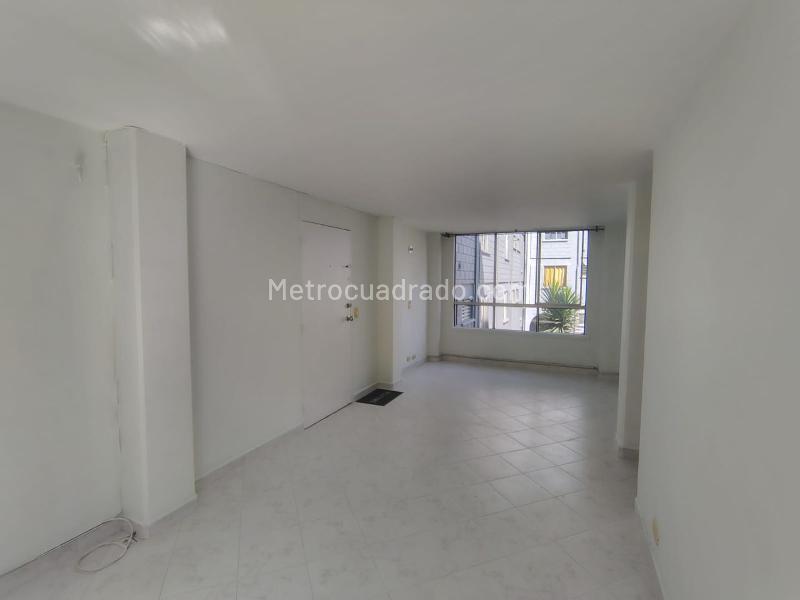 Apartamento de 3 Alcobas en El Poblado con Excelentes Amenidades - 2