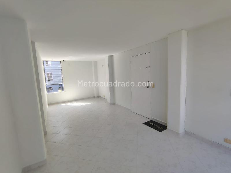 Apartamento de 3 Alcobas en El Poblado con Excelentes Amenidades - 3