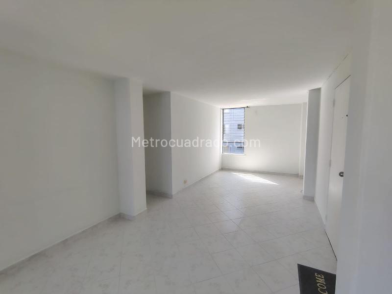 Apartamento de 3 Alcobas en El Poblado con Excelentes Amenidades - 4