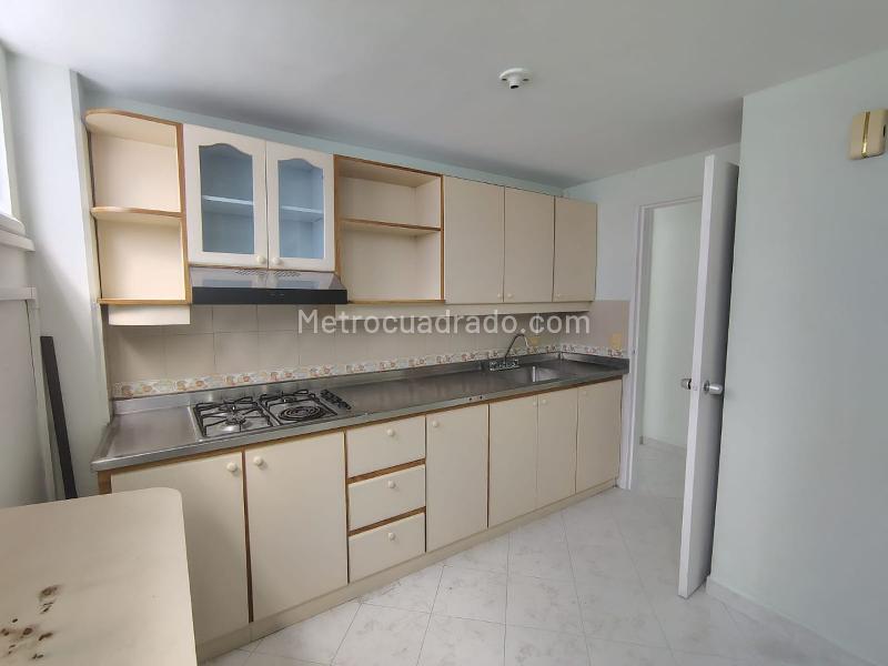Apartamento de 3 Alcobas en El Poblado con Excelentes Amenidades - 7
