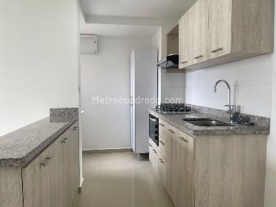 Apartamento de 3 alcobas en venta en Sabaneta, Sabaneta, 67 m² · foto 6 de 19