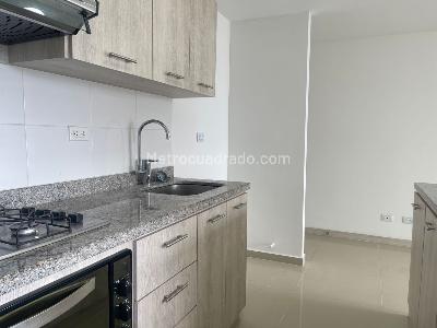 Apartamento de 3 alcobas en venta en Sabaneta, Sabaneta, 67 m² · foto 7 de 19
