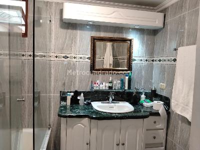 Casa en arriendo en El Poblado, Medellín · foto 17 de 19