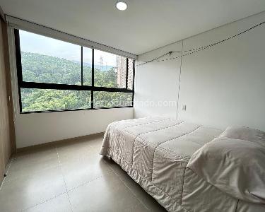 Apartamento de 2 alcobas en arriendo en El Poblado, Medellín, 68 m² · foto 12 de 15