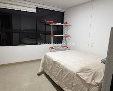 Apartamento de 2 alcobas en arriendo en El Poblado, Medellín, 68 m² · foto 13 de 15