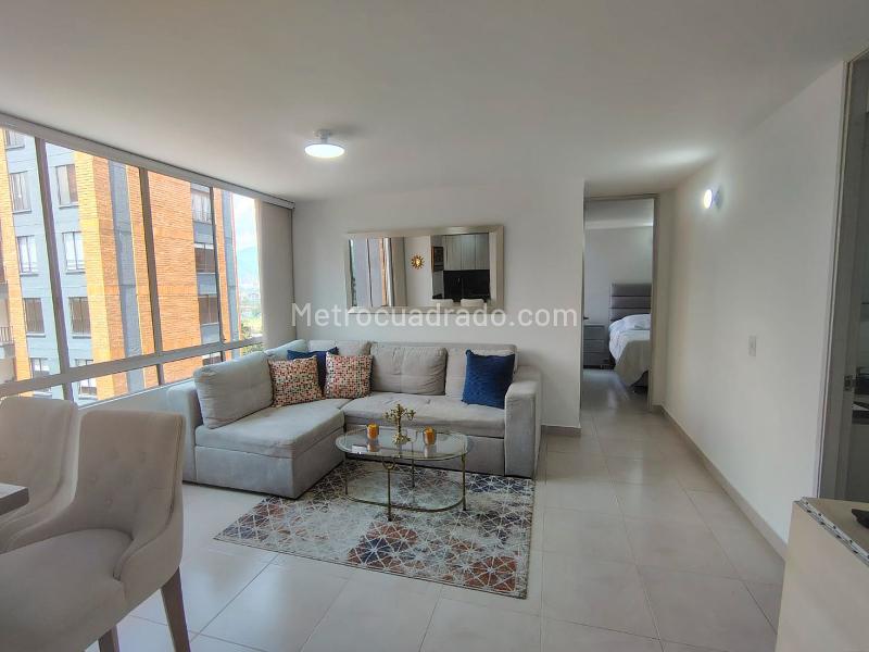 Apartamento Amoblado de 2 Alcobas en Arriendo en El Poblado - 2