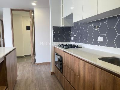 Apartamento de 3 alcobas en arriendo en Envigado, Envigado, 93 m² · foto 8 de 19