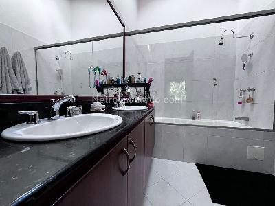 Casa de 3 alcobas en venta en Envigado, Envigado, 212 m² · foto 18 de 18