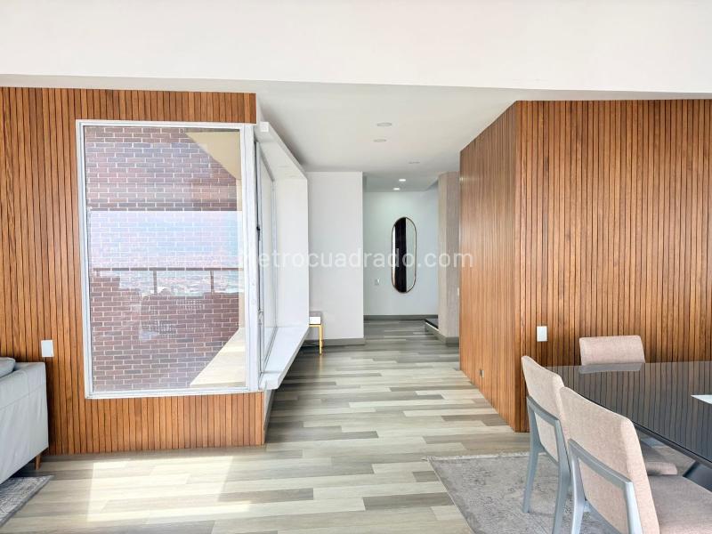 Furnished 4BR Penthouse Apartment in El Poblado - 3