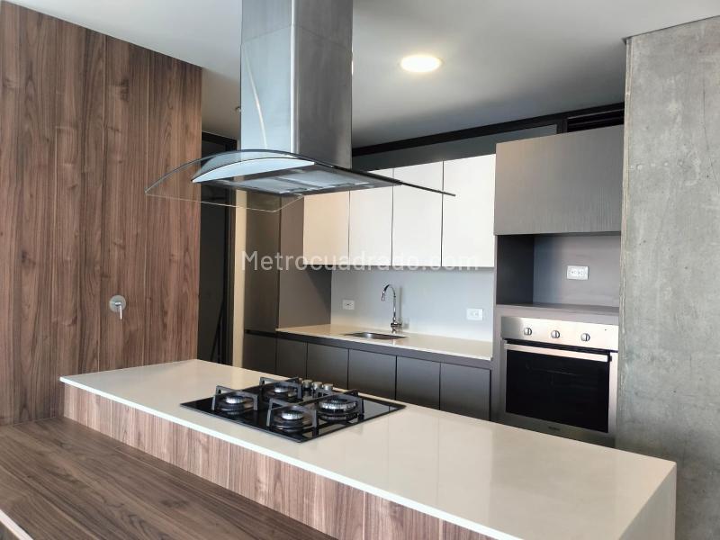 Modern 2BR Apartment with Amenities in El Poblado - 6