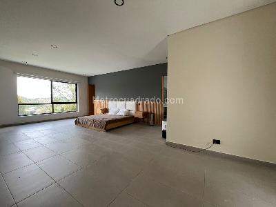 Casa de 3 alcobas en venta en Envigado, Envigado, 807 m² · foto 16 de 19