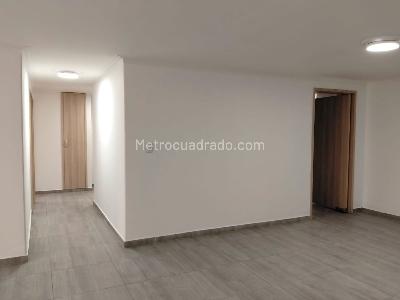 Apartamento de 3 alcobas en venta en El Poblado, Medellín, 138 m² · foto 2 de 17