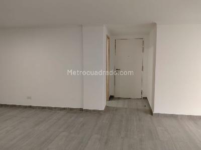 Apartamento de 3 alcobas en venta en El Poblado, Medellín, 138 m² · foto 3 de 17